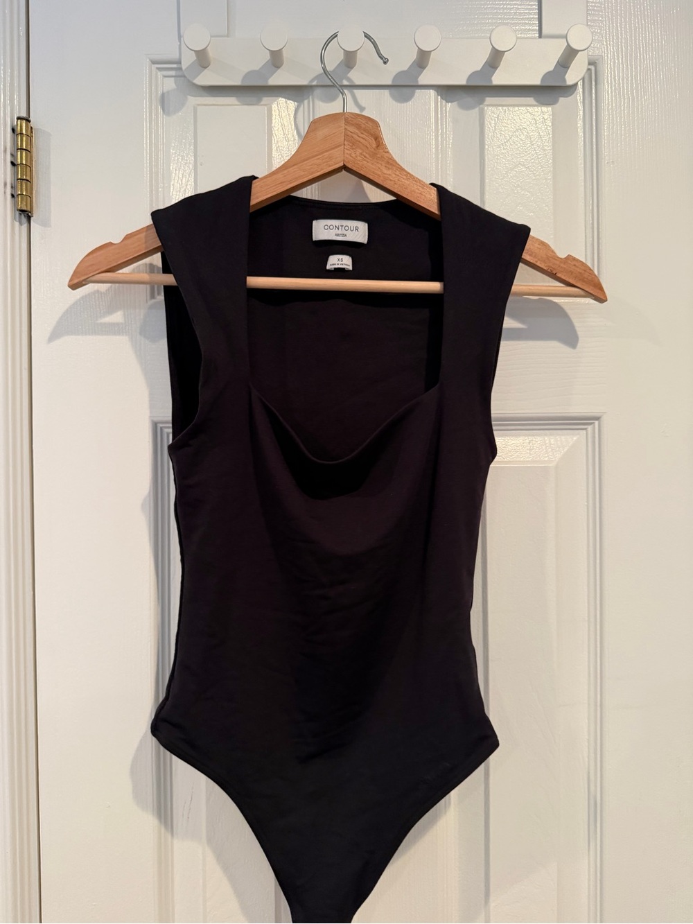 Babaton Black Scoop Neck Sleeveless Bodysuit